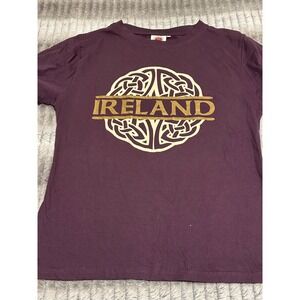 Ireland Celtic Knot Graphic T-Shirt Plum Purple XL